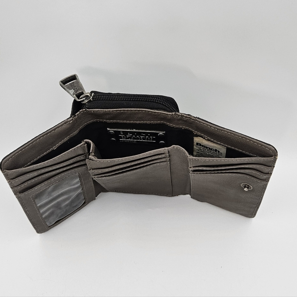 Bench Wallet ,Rare - Picture 2 of 16